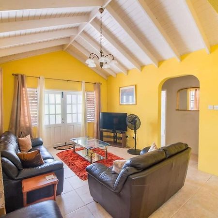 Beachy Cottage I Kitchen I Wi-Fi I Shaded Cabana I Parking Saint Philip Exteriör bild